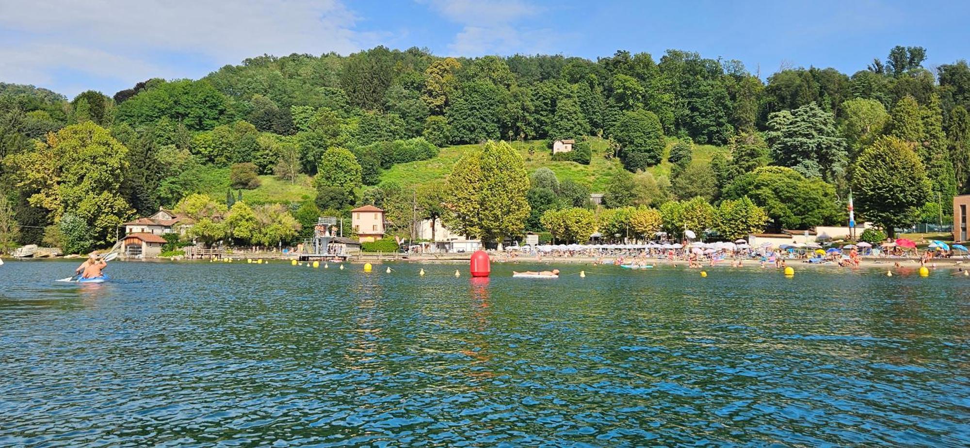 La Baia D'Acquadolce Villa Bolzano Novarese Exterior photo